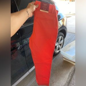 Peach/pink women’s pants